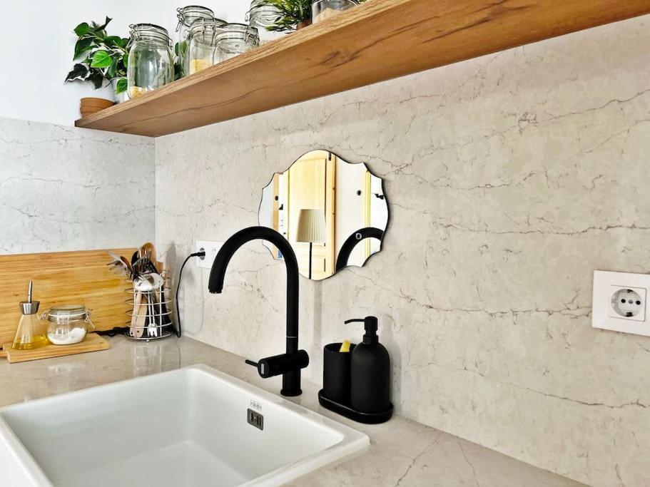 Apartment Luxurious With Pool