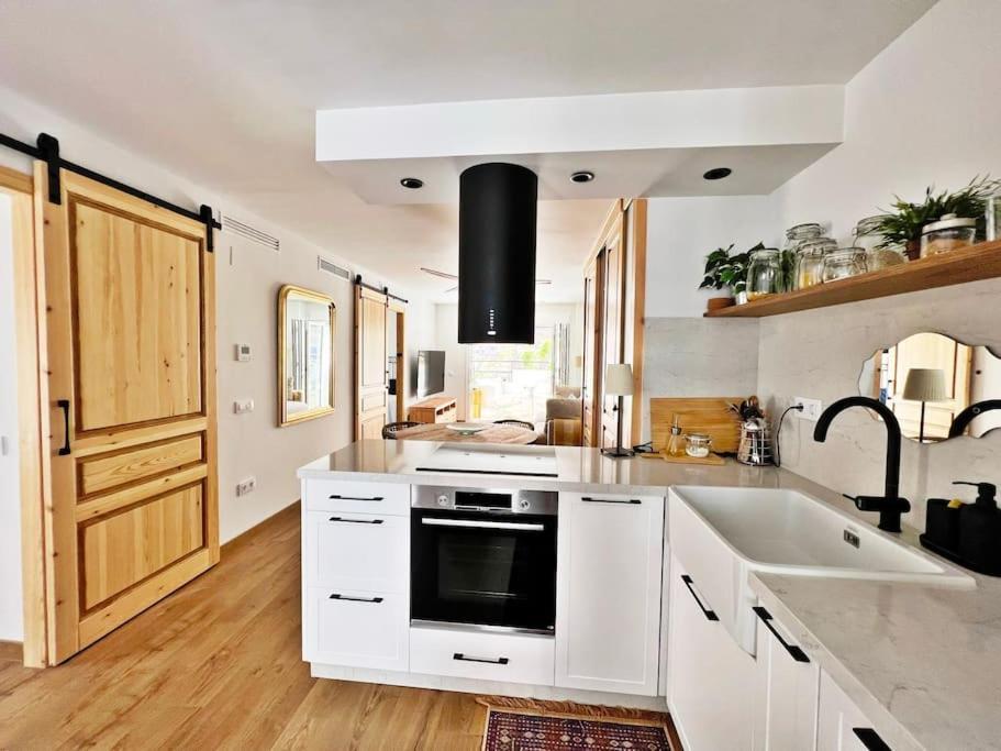 Apartment Luxurious With Pool *