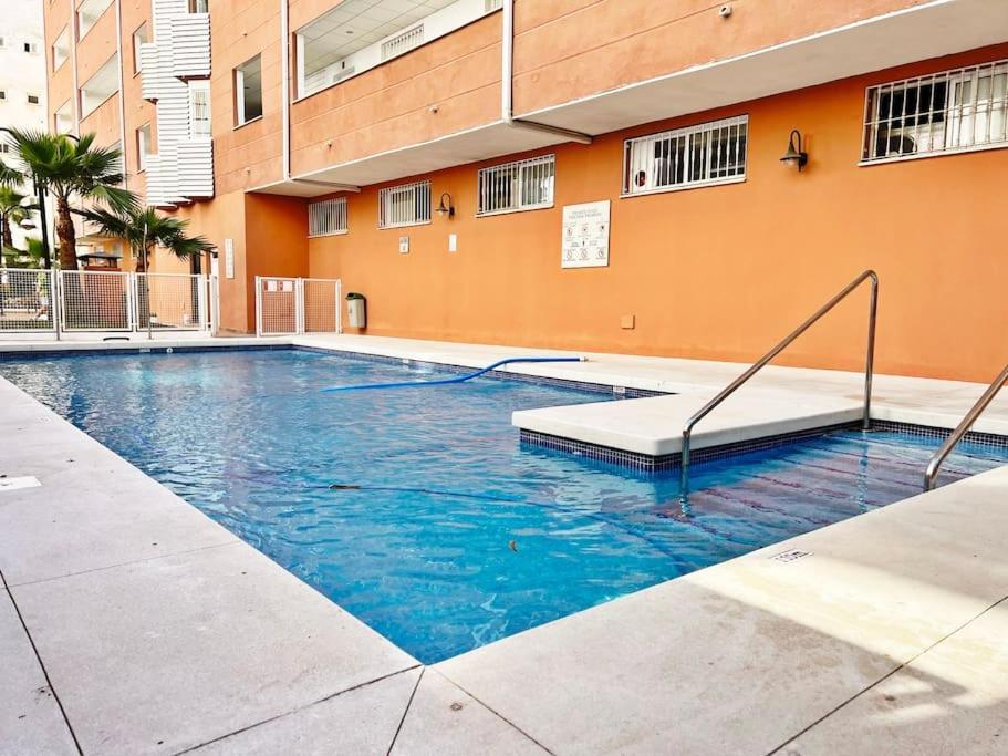 Luxurious With Pool Apartment